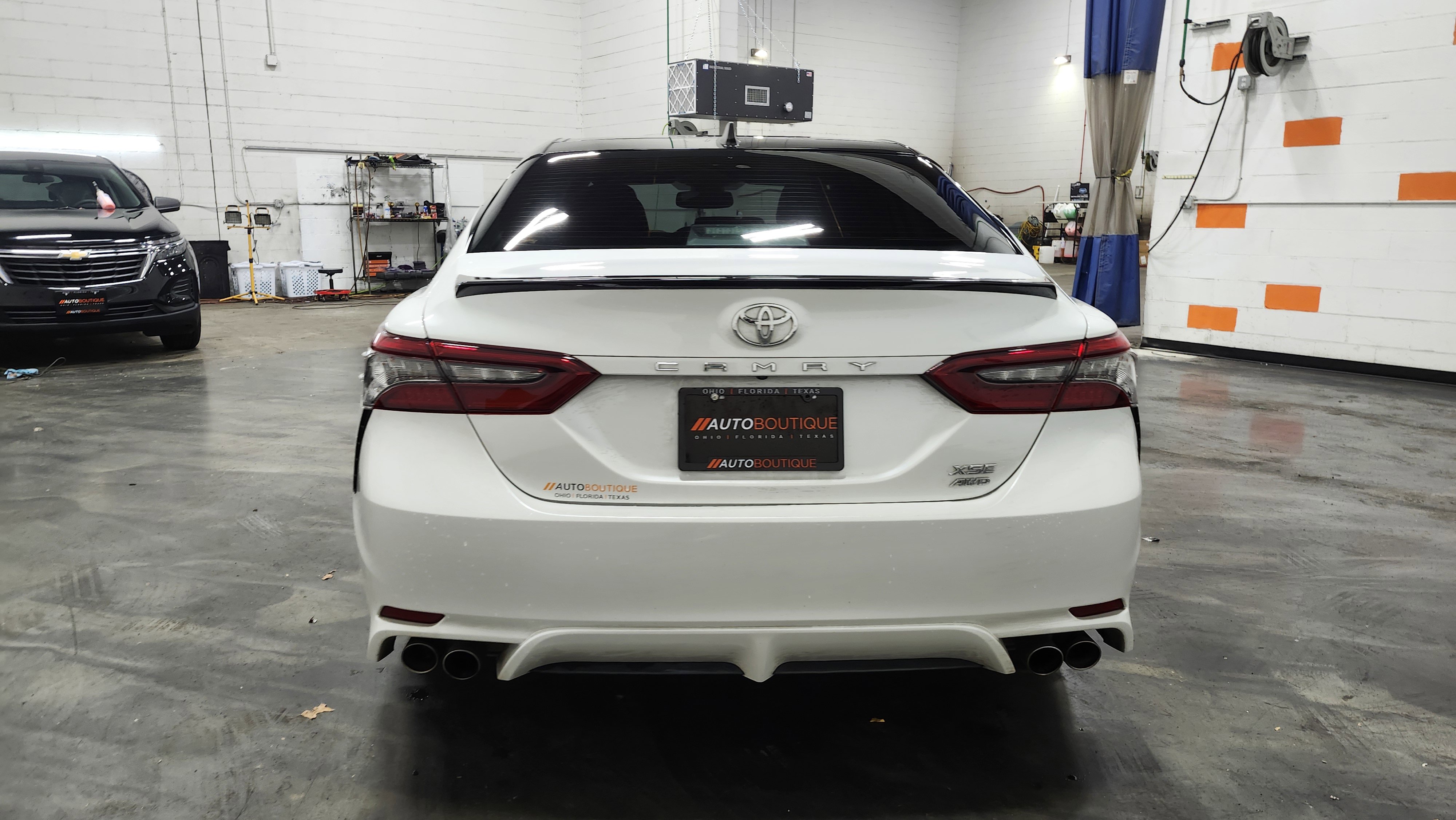 Used 2021 Toyota Camry XSE image 14