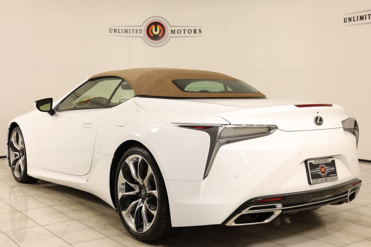 Used 2022 Lexus LC 500 Convertible w/ Touring Package RWD image 39