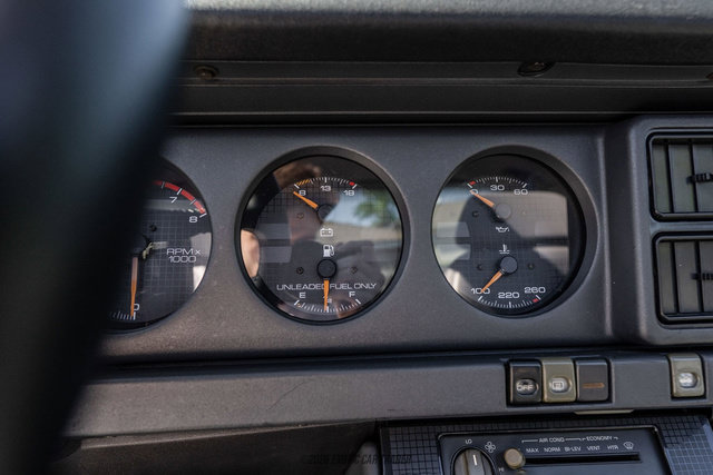 Used 1989 Pontiac Firebird Trans Am RWD image 40
