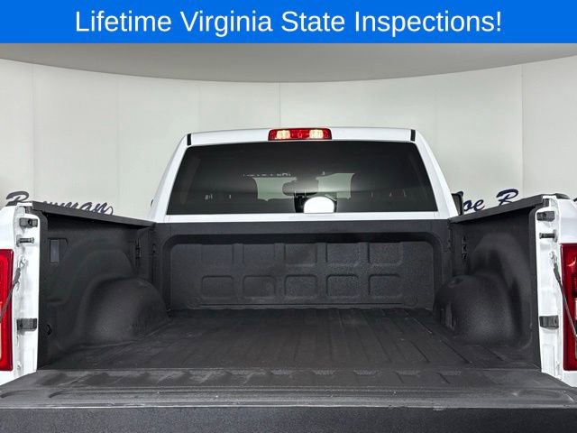 Used 2024 RAM 2500 Big Horn w/ Bed Utility Group image 9