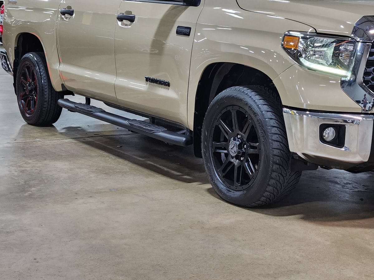 Used 2020 Toyota Tundra SR5 w/ SR5 Leather Package AWD/4WD image 16