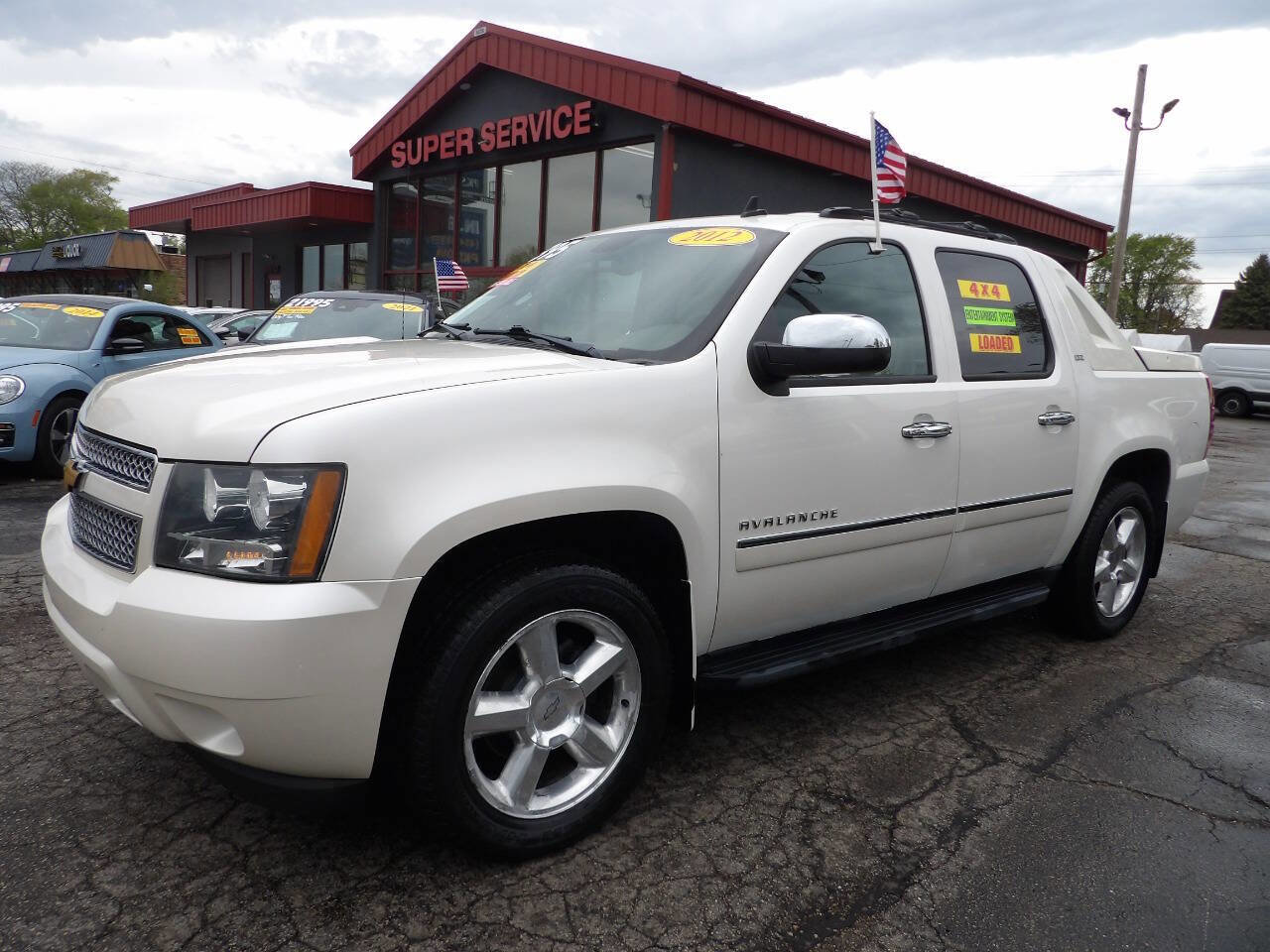 Used 2012 Chevrolet Avalanche LTZ AWD/4WD image 1