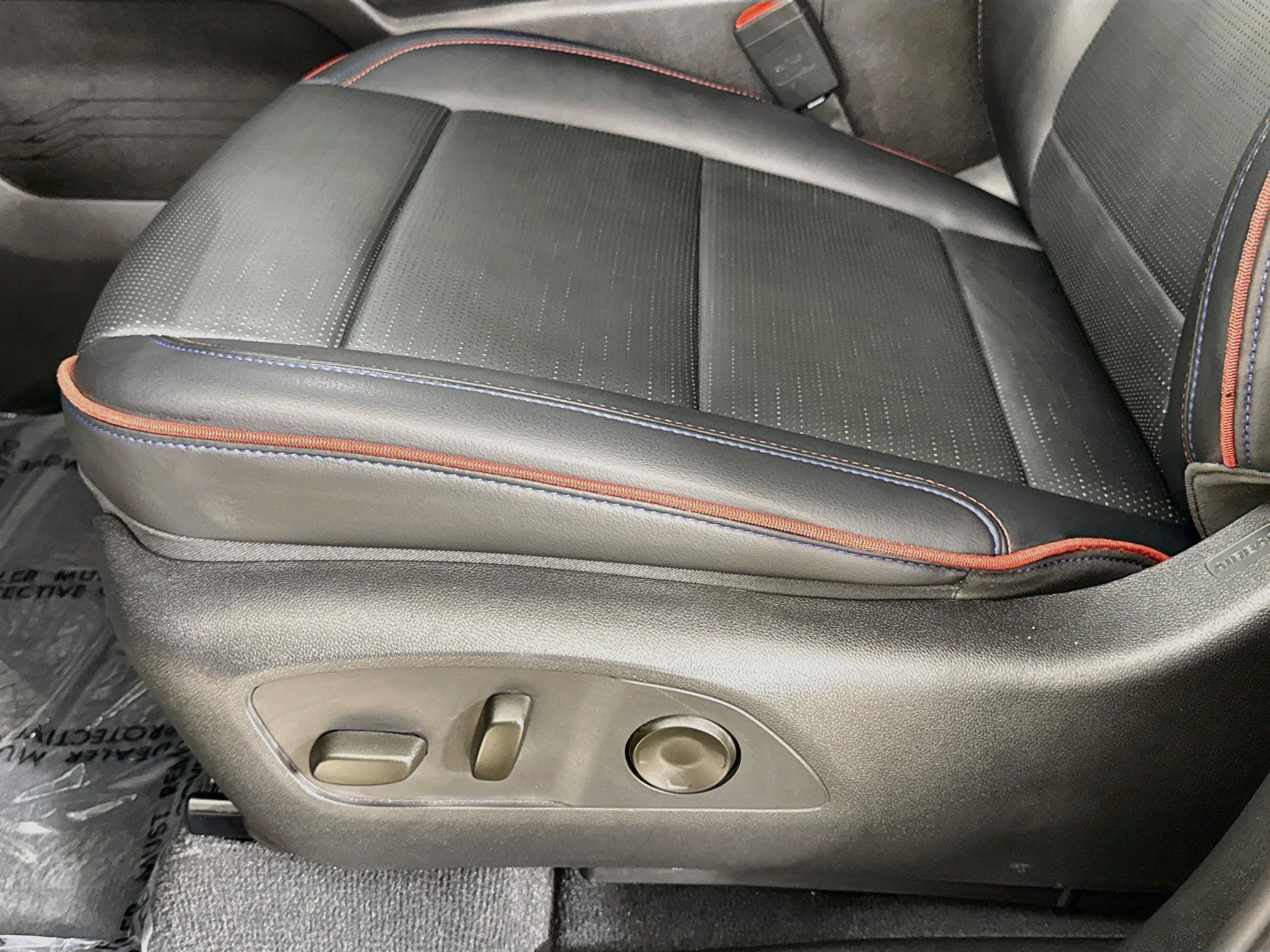 Used 2024 Chevrolet Silverado EV RST AWD/4WD image 22