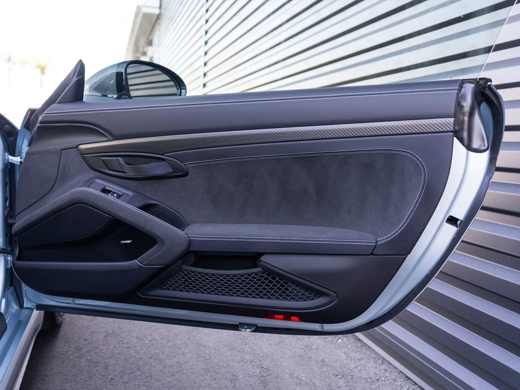 Used 2024 Porsche 718 Boxster Spyder RS RWD image 30