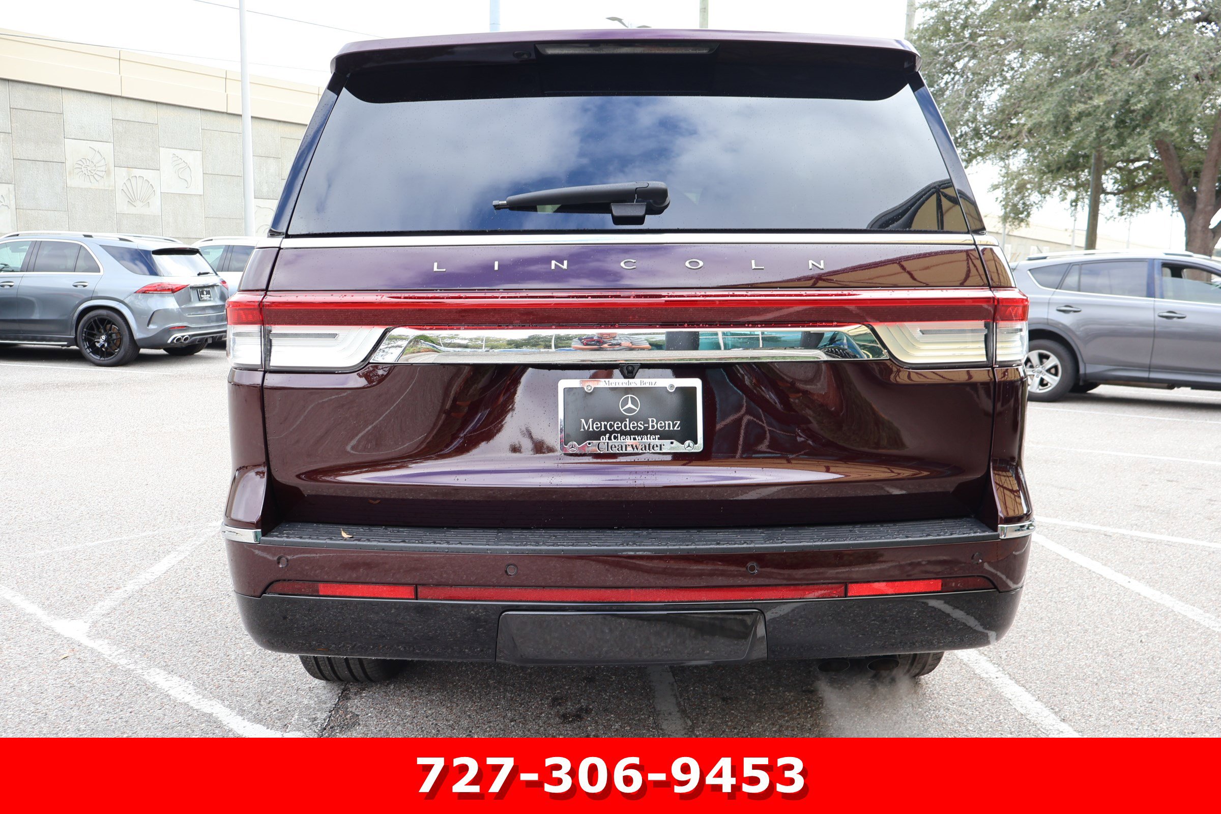 Used 2024 Lincoln Navigator Reserve image 8