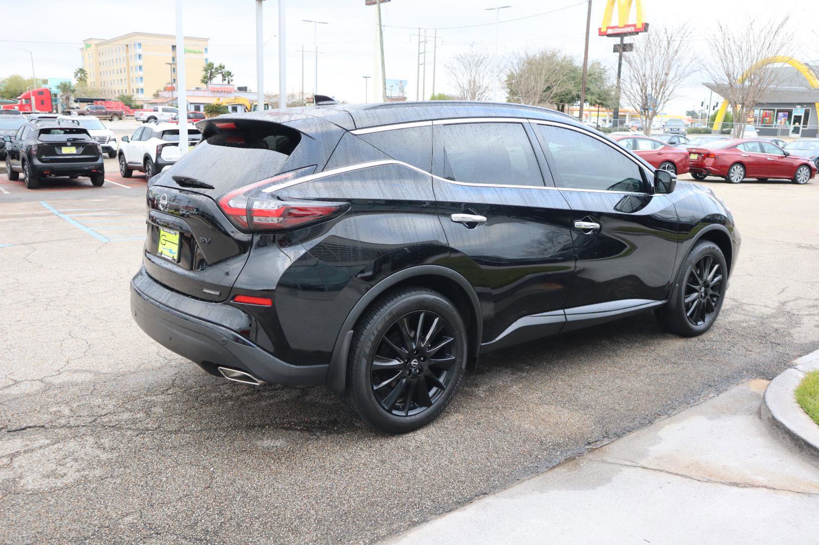 Certified 2024 Nissan Murano SV w/ SV Midnight Edition Package image 10