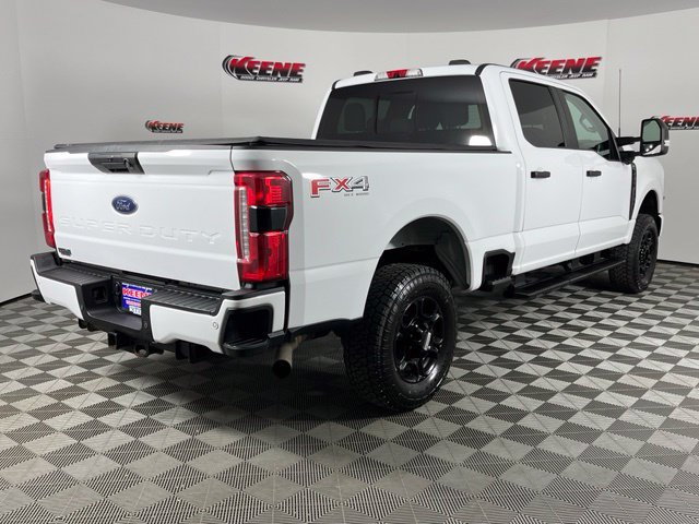 Used 2023 Ford F250 XL w/ STX Appearance Package AWD/4WD image 3