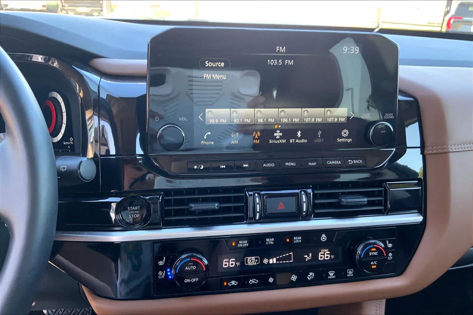 Used 2025 Nissan Pathfinder Platinum w/ Cargo Package FWD image 30
