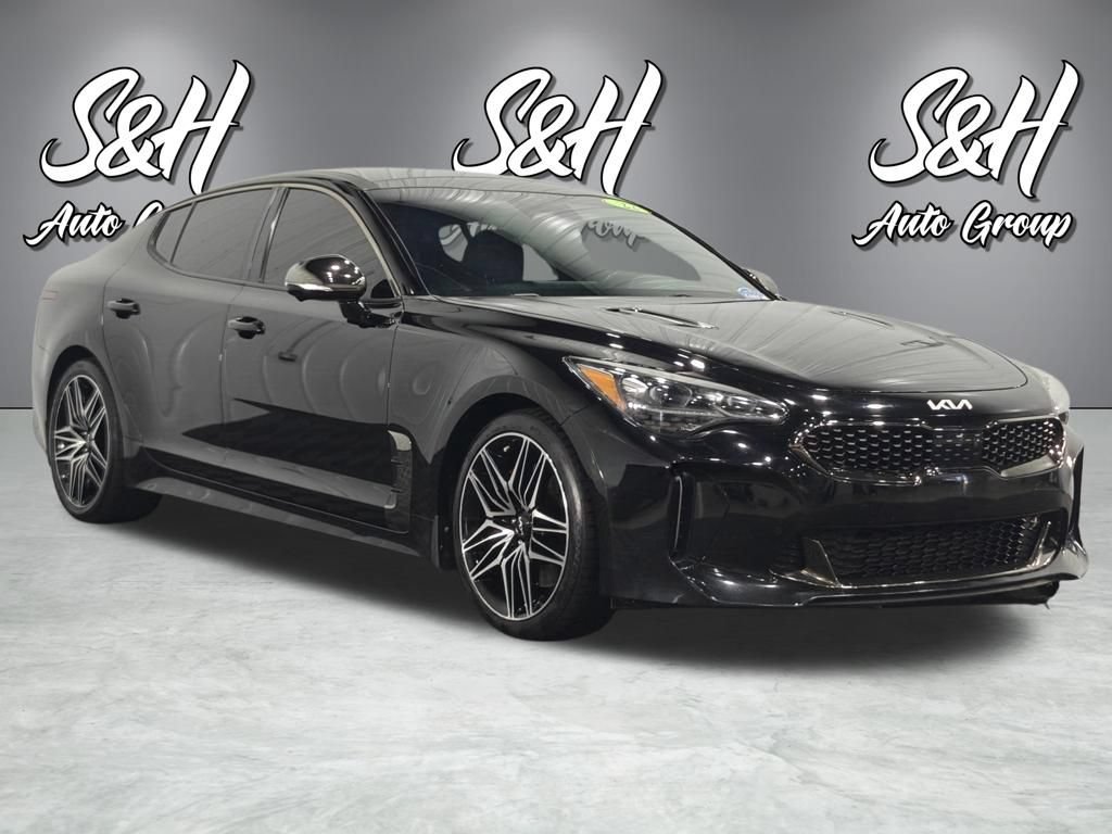 Used 2022 Kia Stinger GT2 RWD image 2