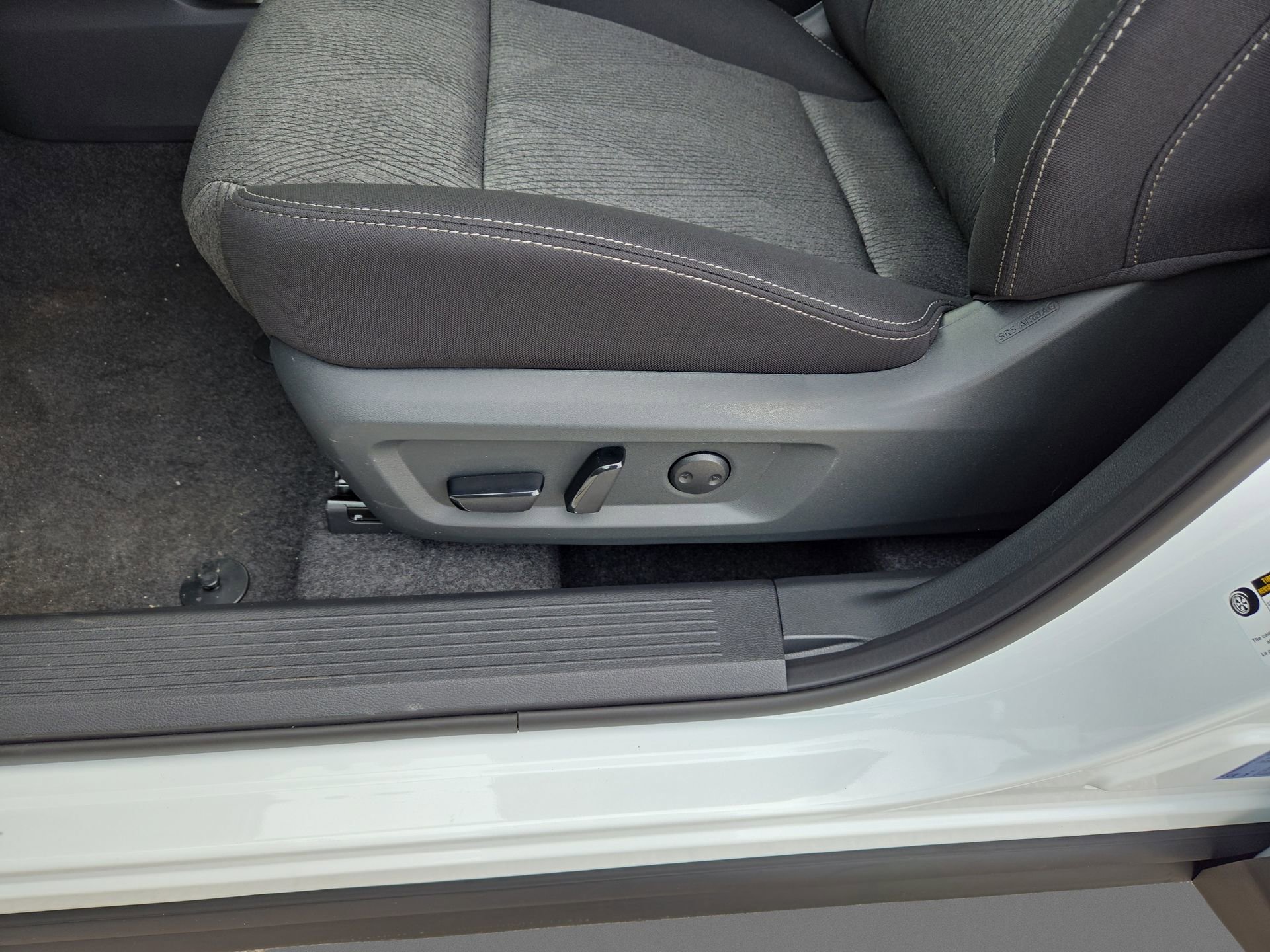 New 2026 Nissan Rogue SV w/ Cold Weather Package image 32