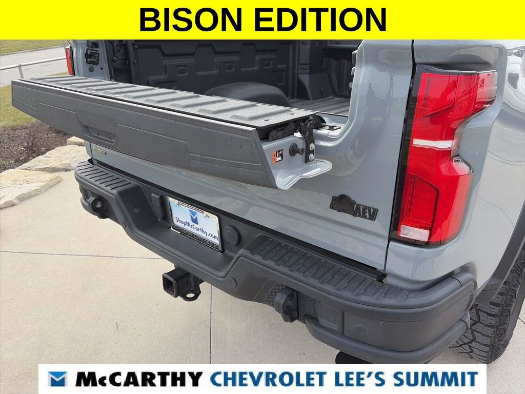Used 2024 Chevrolet Silverado 2500 ZR2 w/ ZR2 Bison Edition image 19