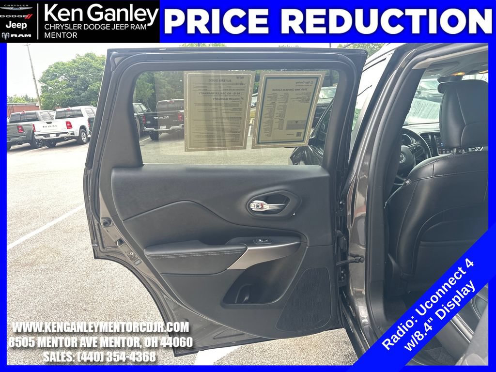 Used 2019 Jeep Cherokee Limited AWD/4WD image 21