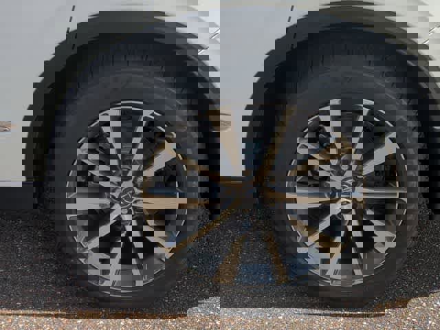 Certified 2026 Acura MDX FWD w/ Technology Package image 14