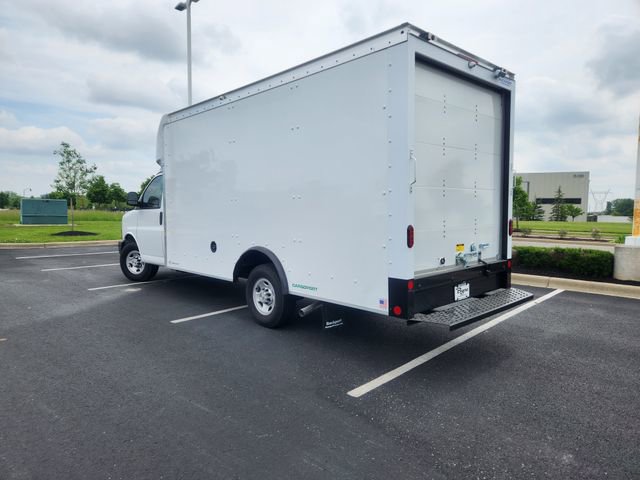 New 2024 Chevrolet Express 3500 w/ Power Convenience Package image 6