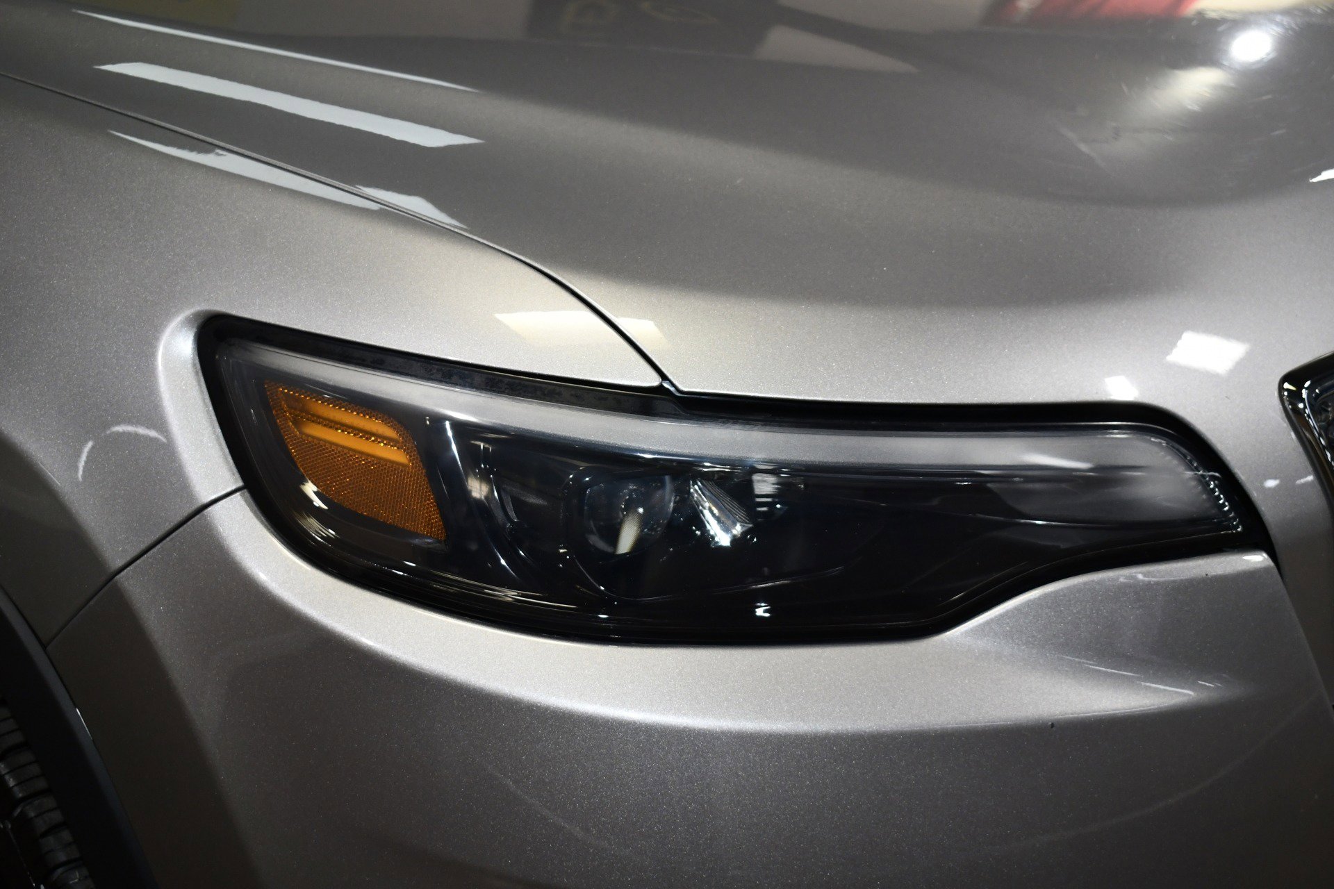 Used 2019 Jeep Cherokee Limited image 58