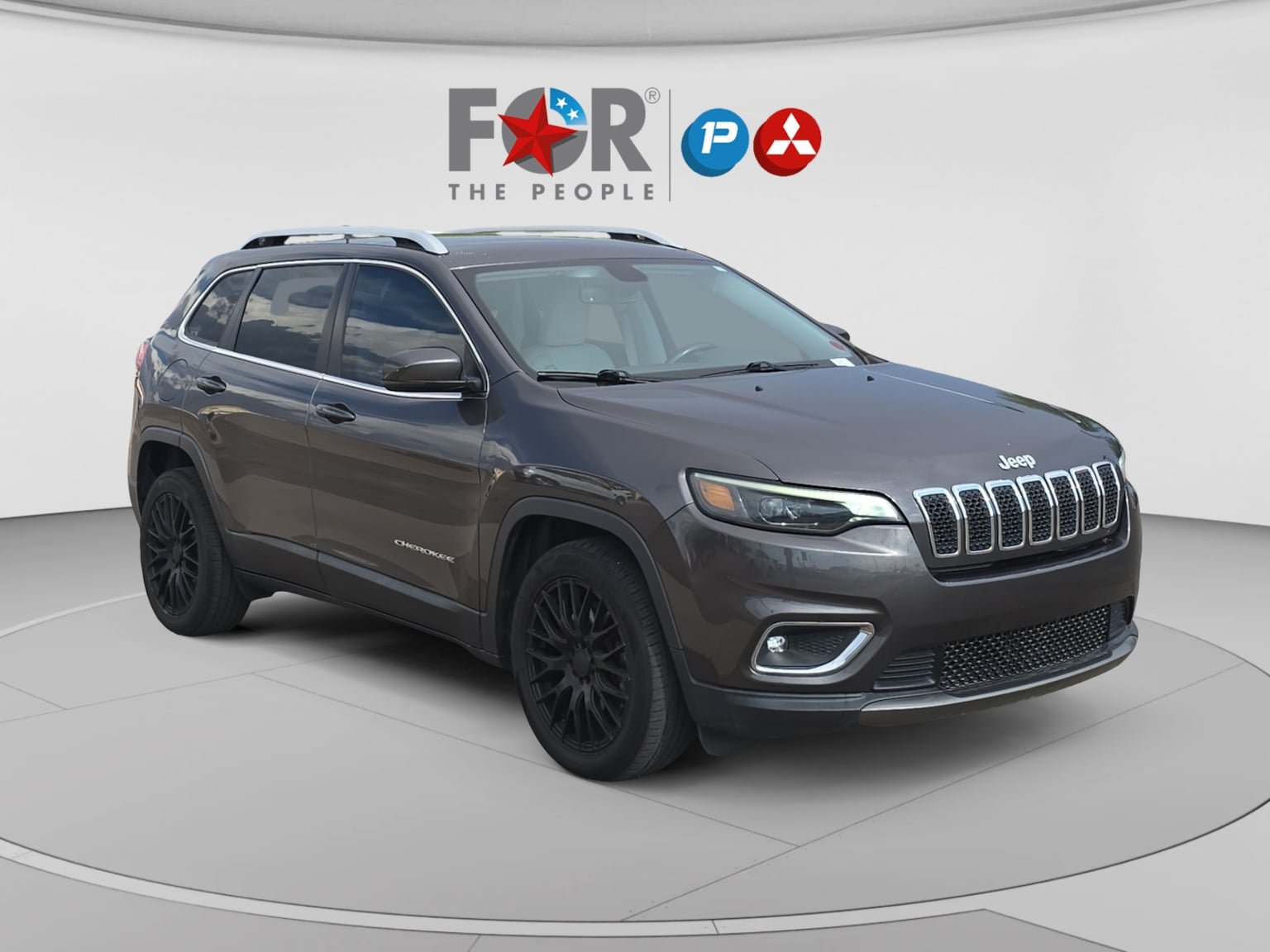 Used 2019 Jeep Cherokee Limited FWD image 7