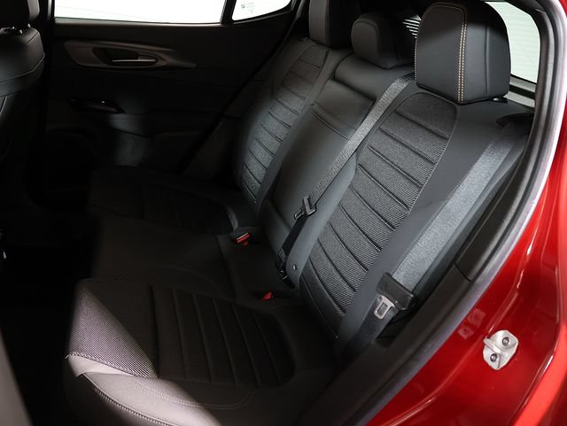Used 2024 Alfa Romeo Tonale Ti AWD/4WD image 14