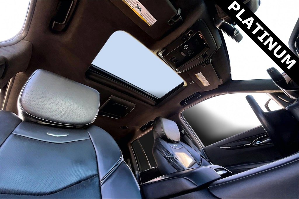 Used 2019 Cadillac Escalade ESV Platinum image 17