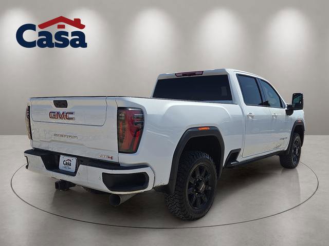 Used 2024 GMC Sierra 2500 AT4 AWD/4WD image 5