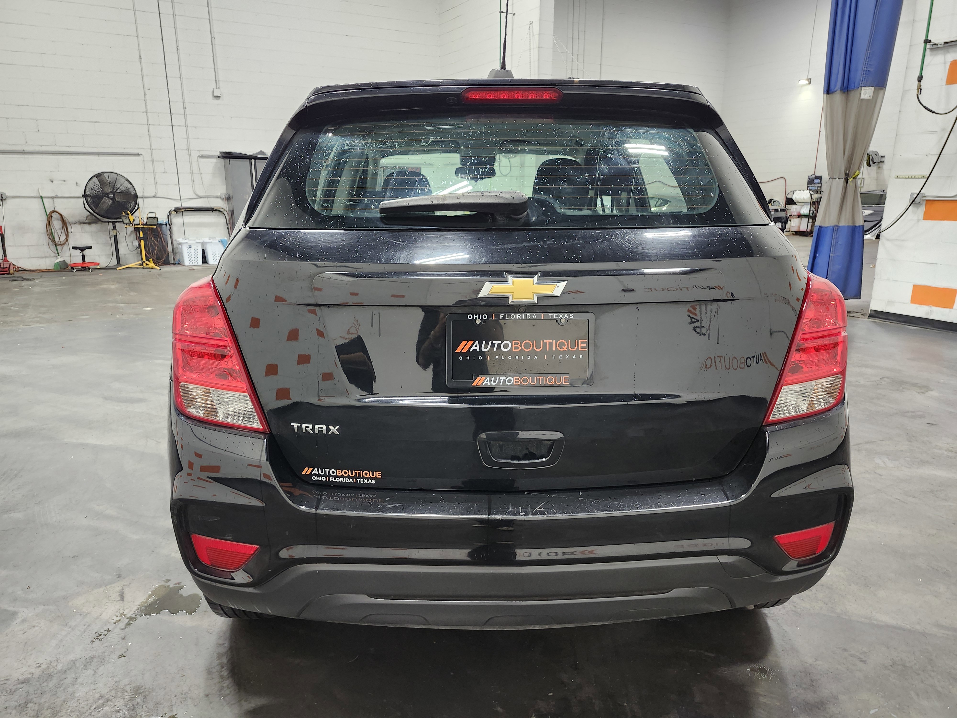 Used 2020 Chevrolet Trax LS FWD image 14