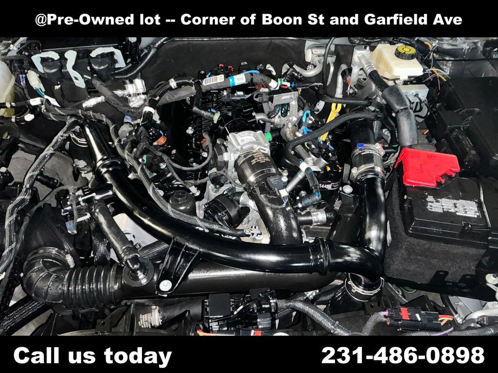 Used 2024 Ford Bronco Badlands w/ Sasquatch Package AWD/4WD image 10