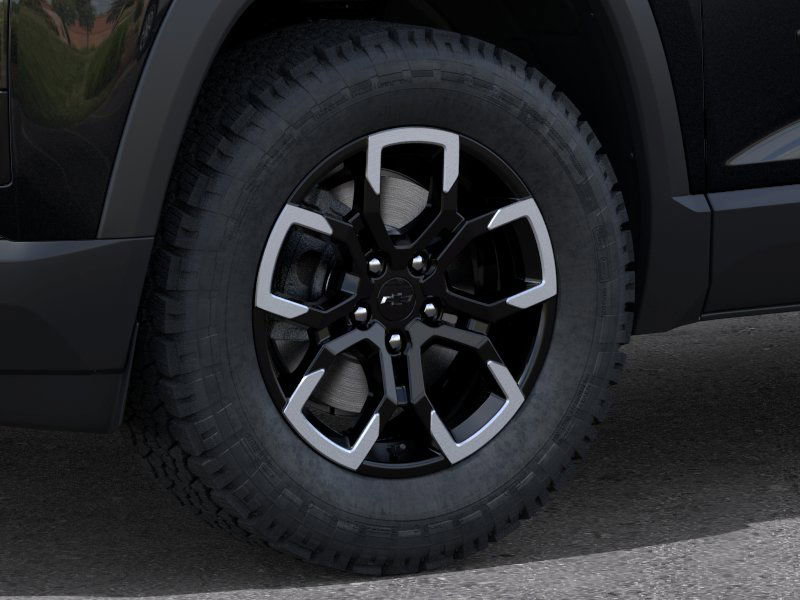 New 2026 Chevrolet Equinox ACTIV w/ Convenience Package III image 9