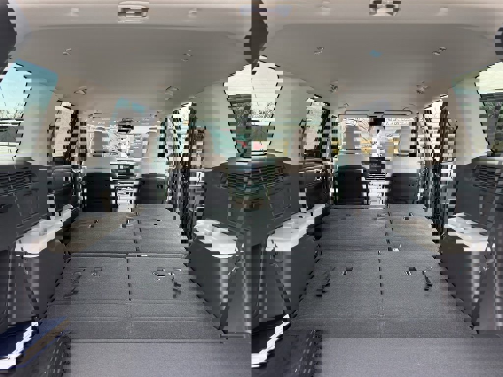 New 2026 Hyundai Santa Fe SE image 33