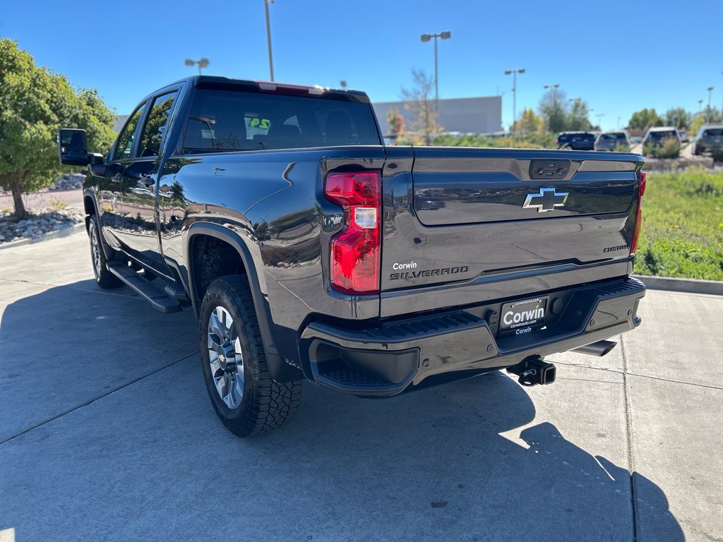 Used 2024 Chevrolet Silverado 2500 Custom w/ Custom Value Package AWD/4WD image 6