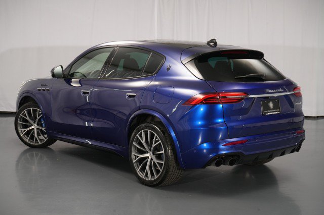 Used 2023 Maserati Grecale Modena AWD/4WD image 20