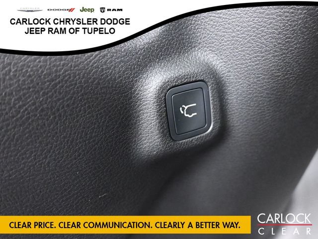 New 2026 Jeep Compass Latitude w/ Sun and Sound Group AWD/4WD image 32