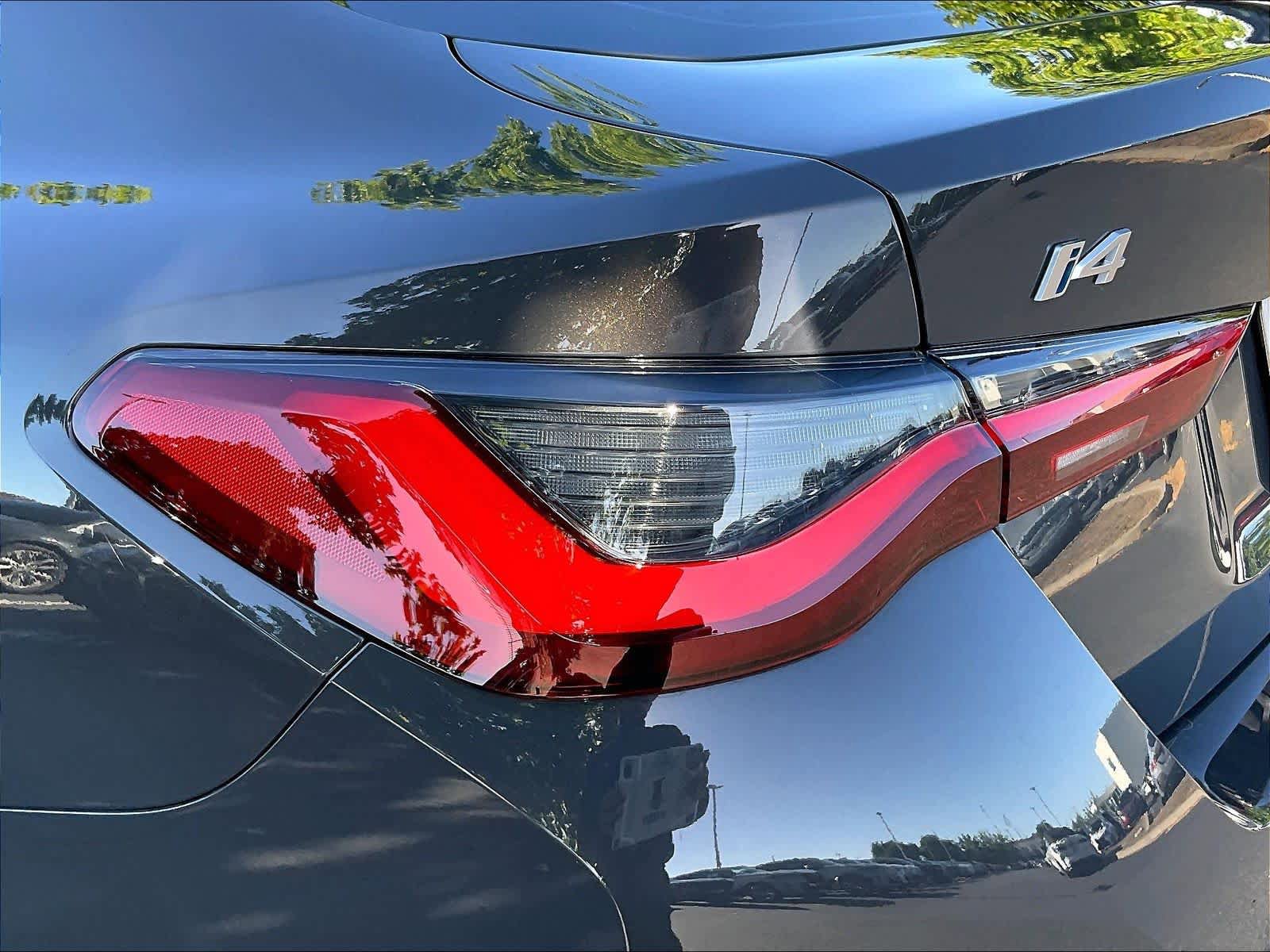 Certified 2023 BMW i4 eDrive35 RWD image 31