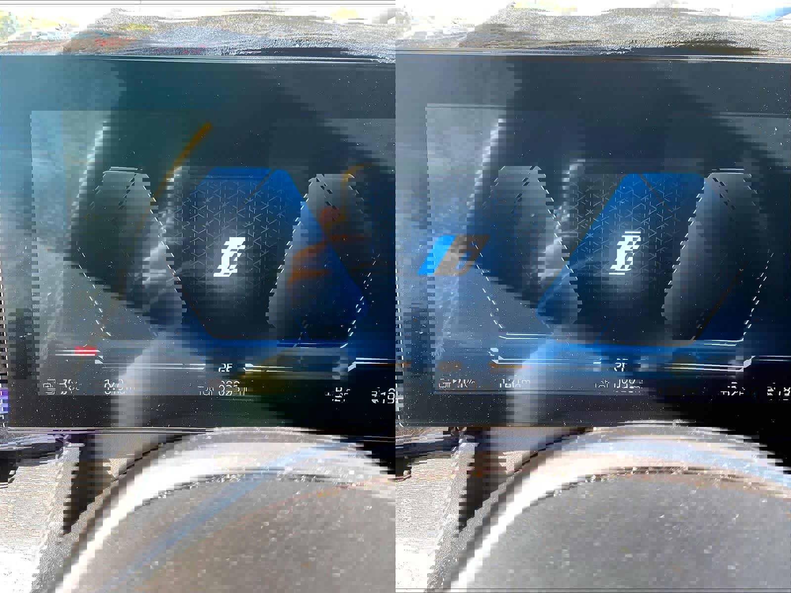 Certified 2025 BMW i5 xDrive40 w/ Premium Package image 22