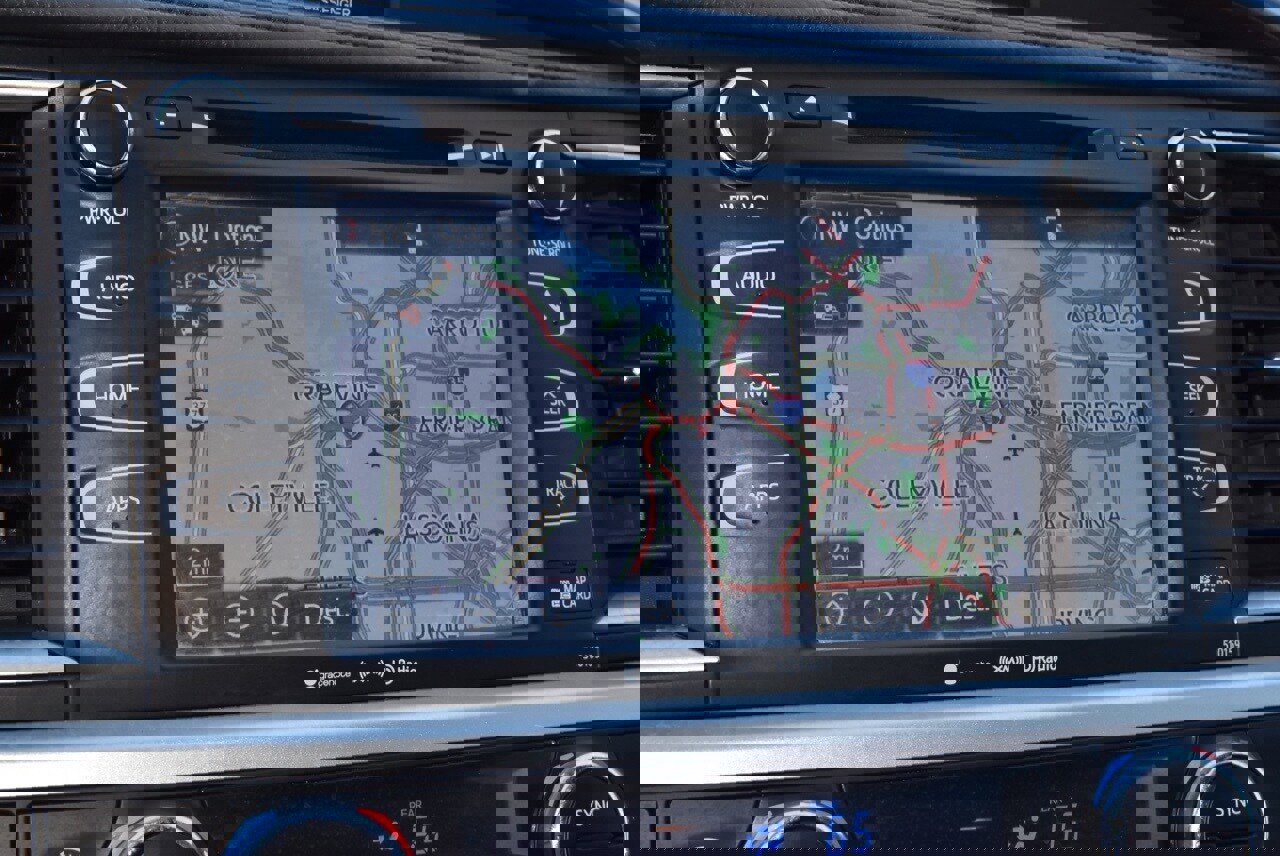 Used 2016 Toyota Highlander XLE image 29