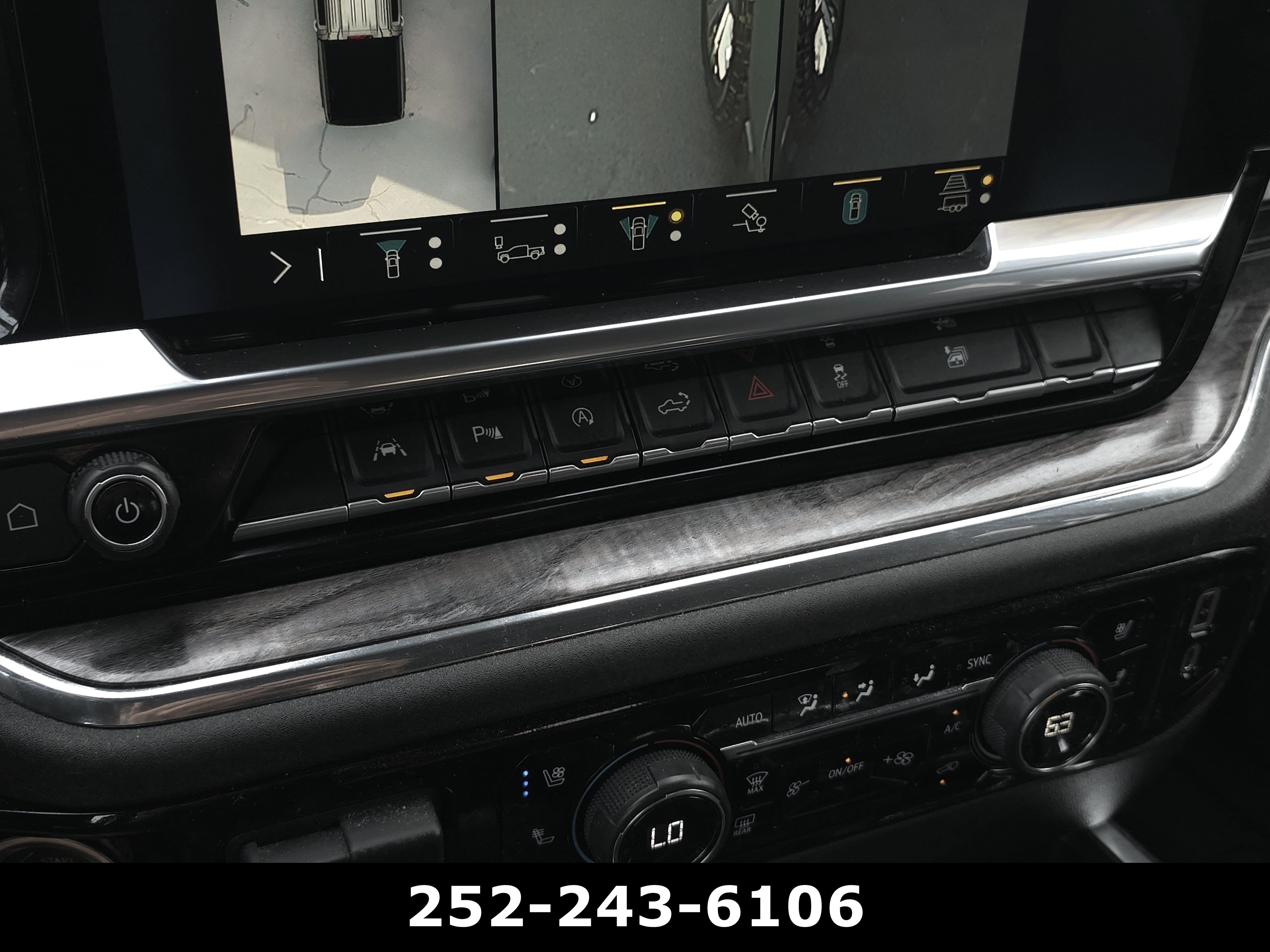 Used 2023 Chevrolet Silverado 1500 LTZ w/ LTZ Premium Package AWD/4WD image 17