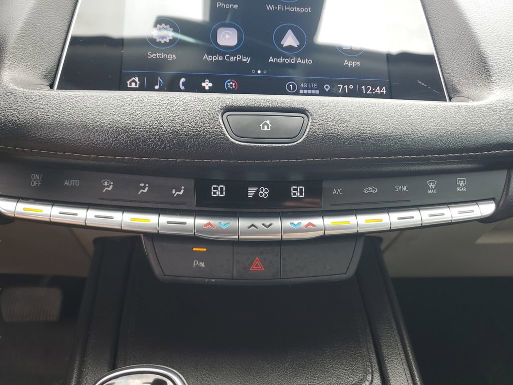 Used 2023 Cadillac XT4 Luxury image 23