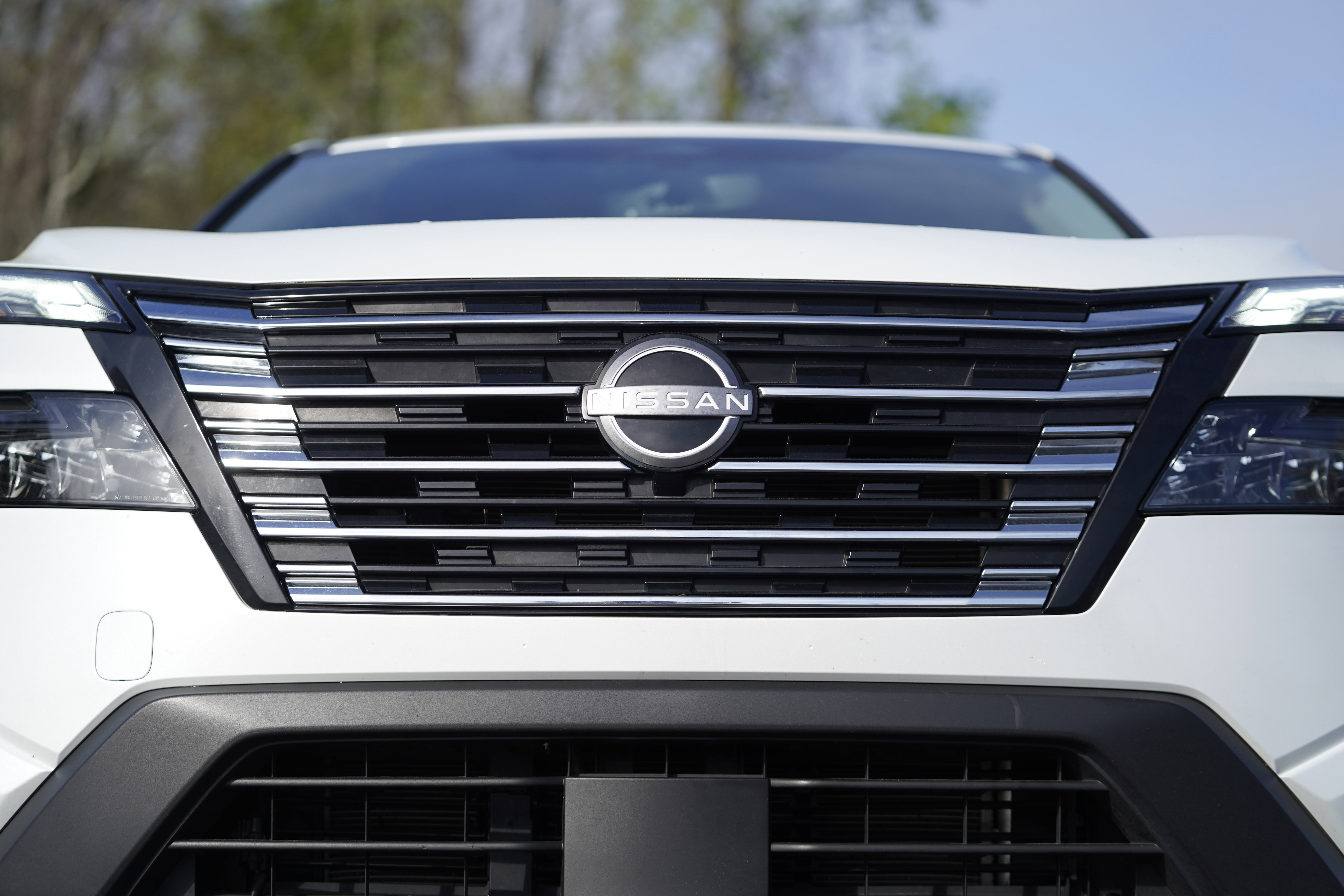 Used 2024 Nissan Rogue S image 30