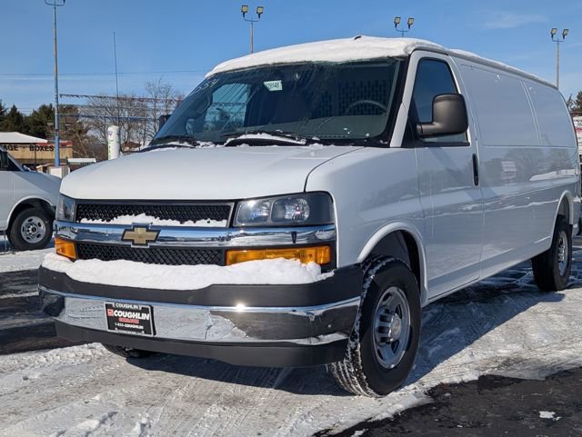 New 2025 Chevrolet Express 3500 Extended w/ Driver Convenience Package image 3