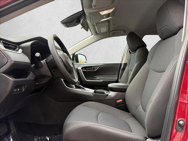 Certified 2025 Toyota RAV4 LE AWD/4WD image 11