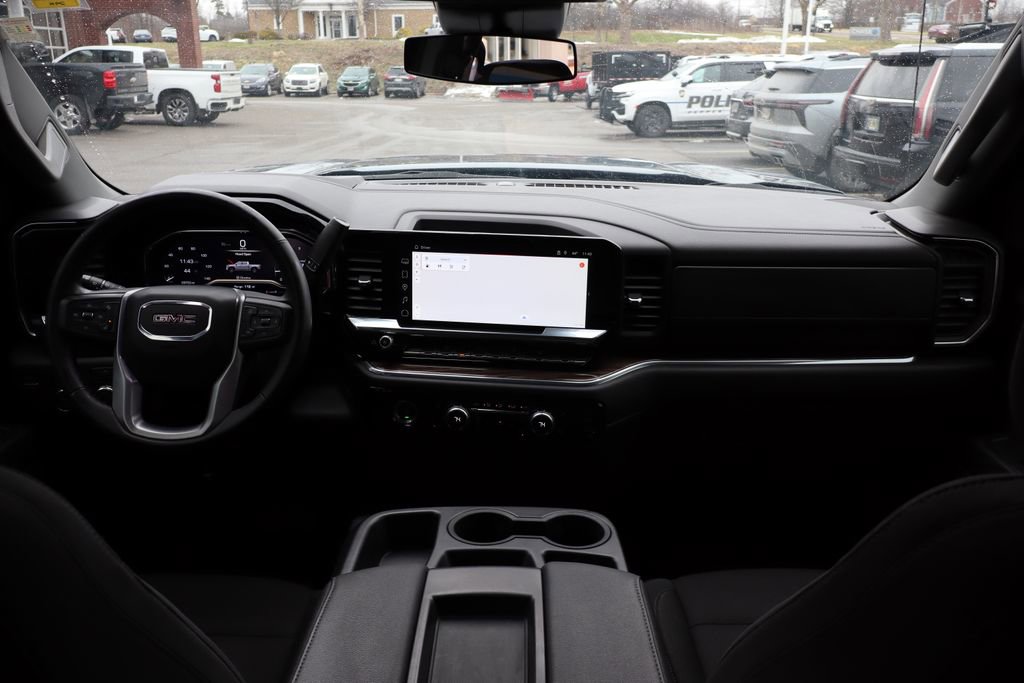 Used 2024 GMC Sierra 1500 Elevation image 41