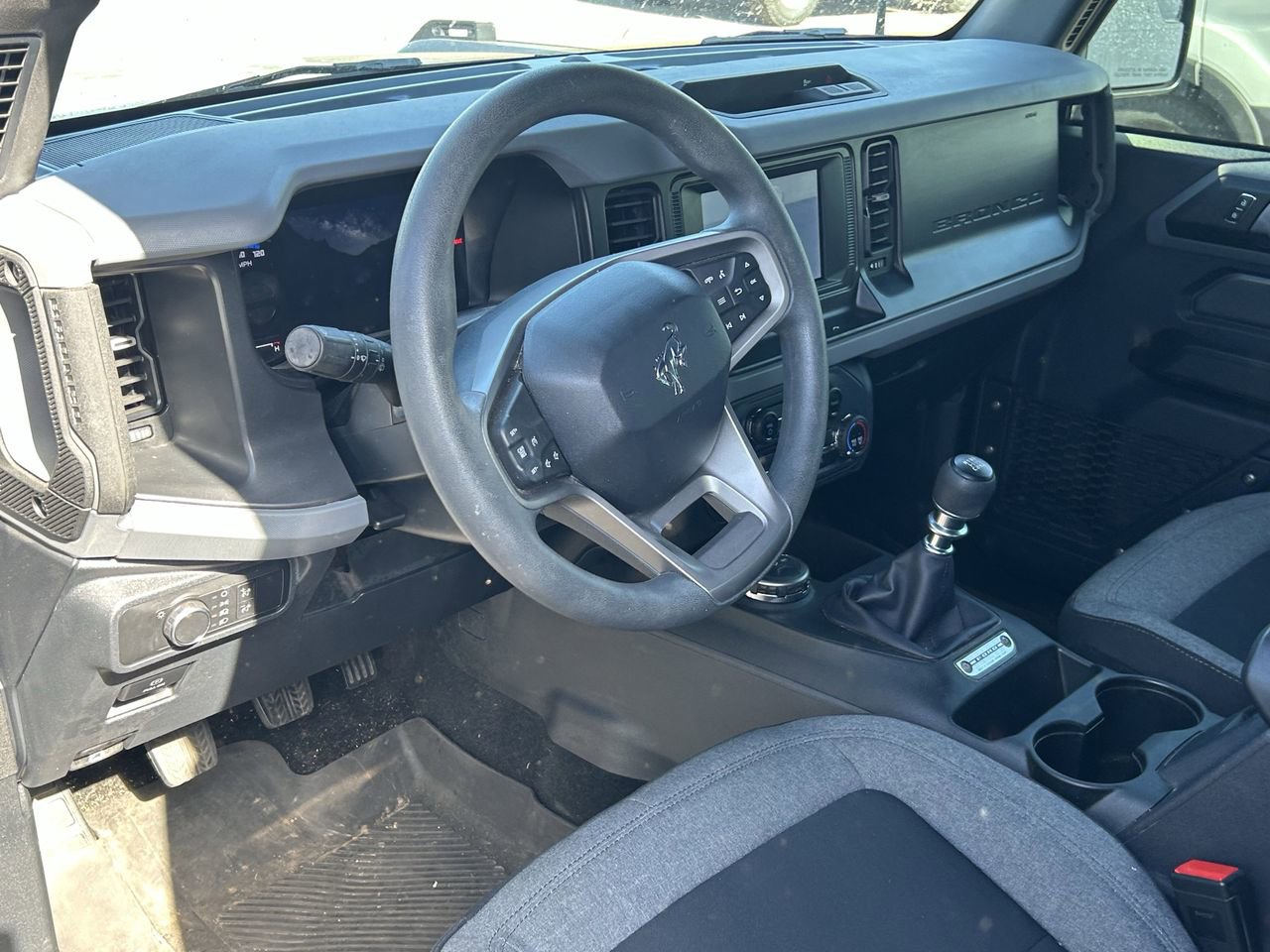 Used 2022 Ford Bronco 2-Door AWD/4WD image 10