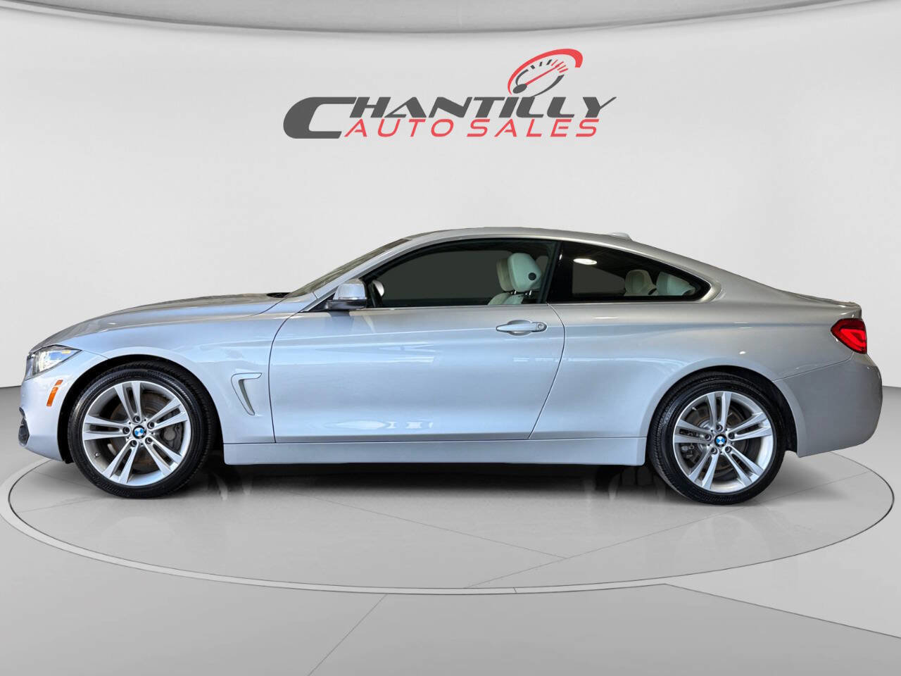 Used 2019 BMW 440i xDrive Coupe w/ Convenience Package AWD/4WD image 2