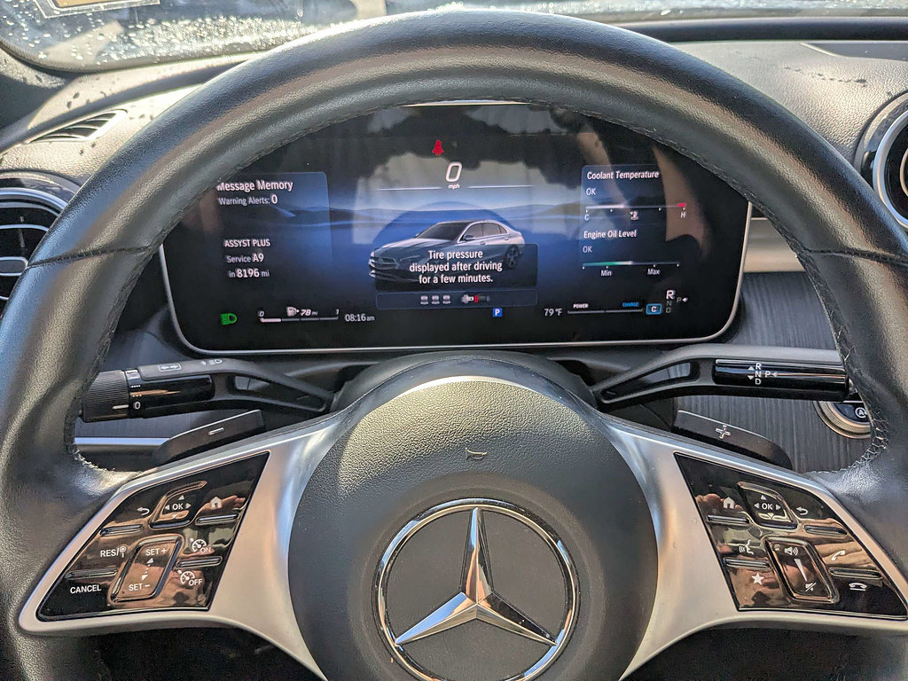 Used 2025 Mercedes-Benz C 300 Sedan image 28