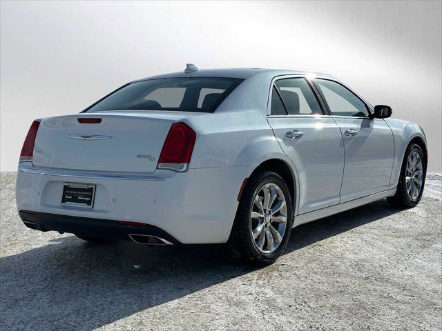 Used 2015 Chrysler 300 C w/ Light Group image 3