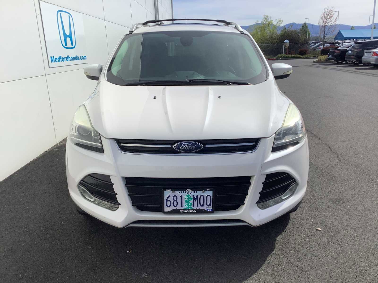 Used 2013 Ford Escape Titanium w/ Class II Trailer Tow Pkg image 6