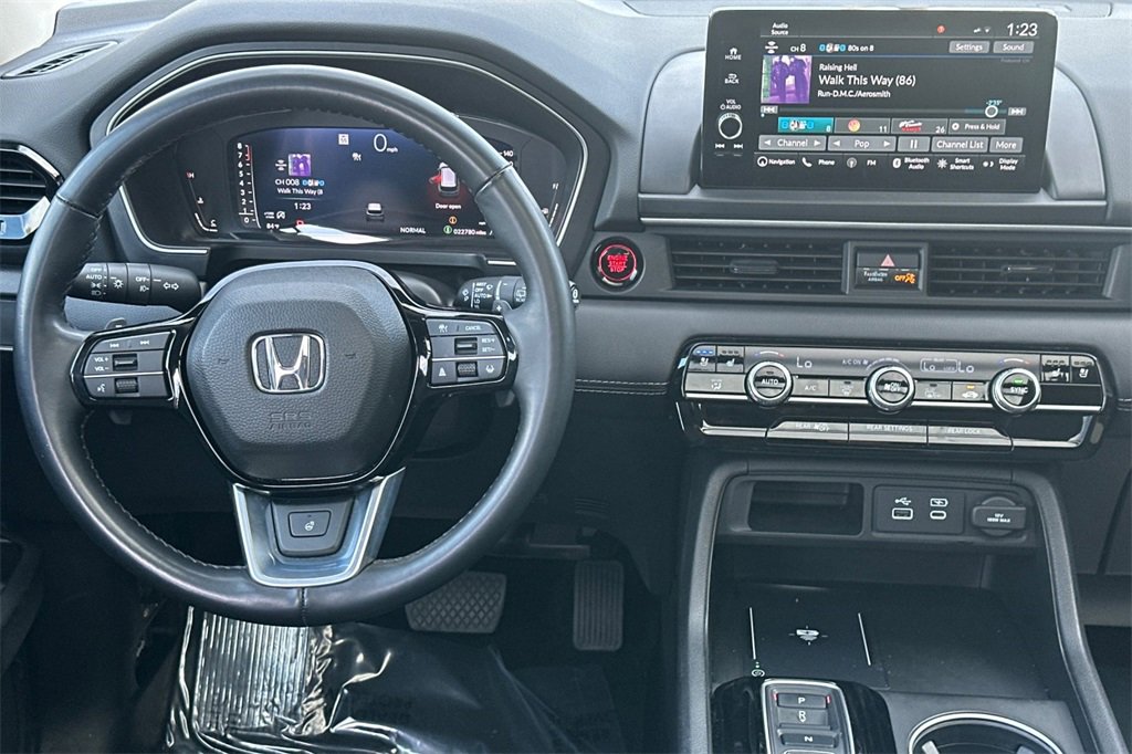 Certified 2025 Honda Pilot Elite image 15