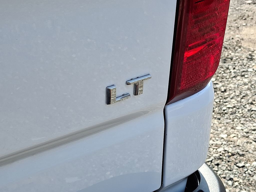 Used 2025 Chevrolet Silverado 1500 LT image 30
