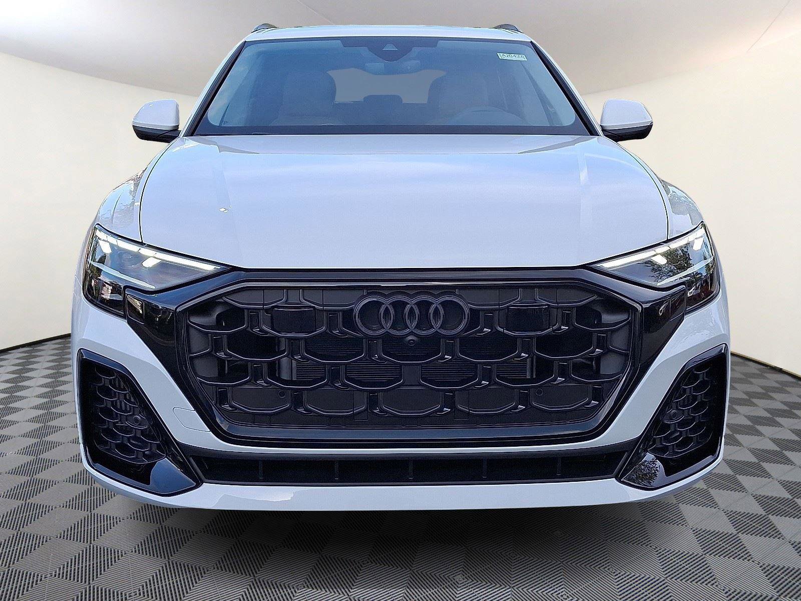 New 2025 Audi Q8 Premium Plus image 2