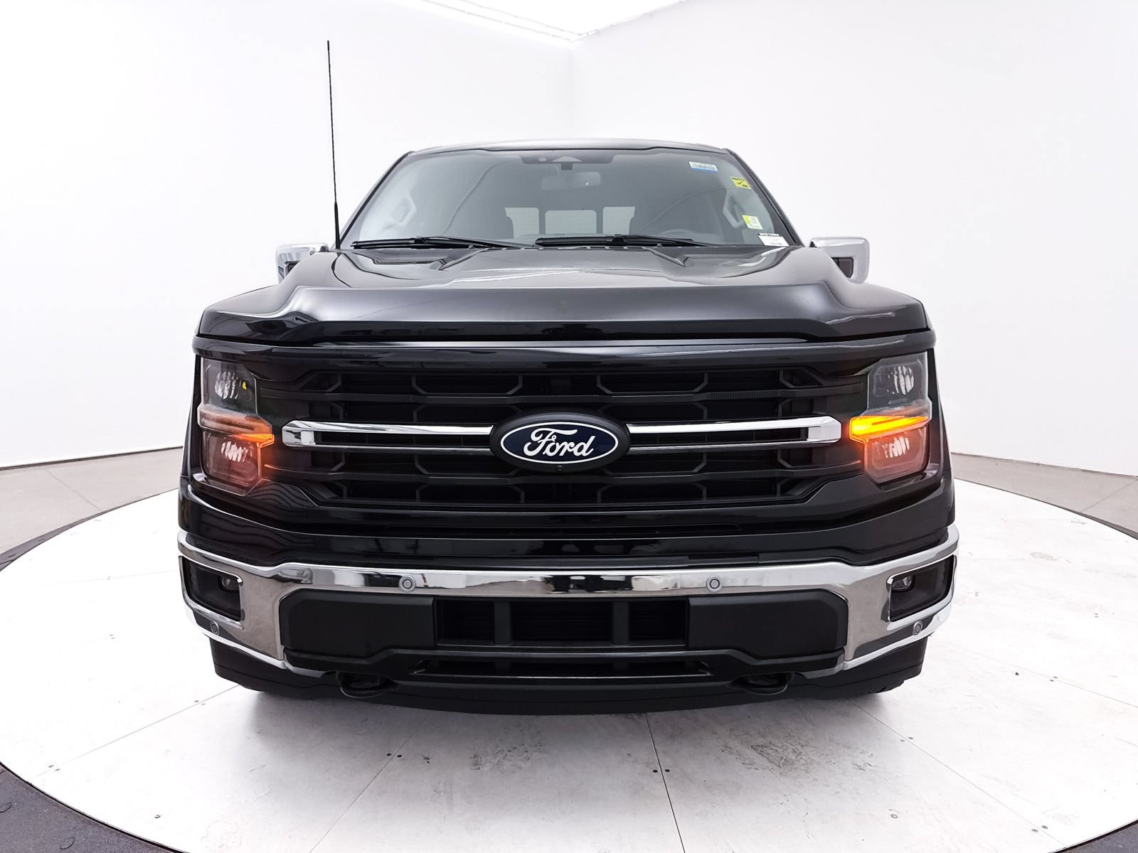 Used 2025 Ford F150 XLT w/ Equipment Group 302A MID AWD/4WD image 13