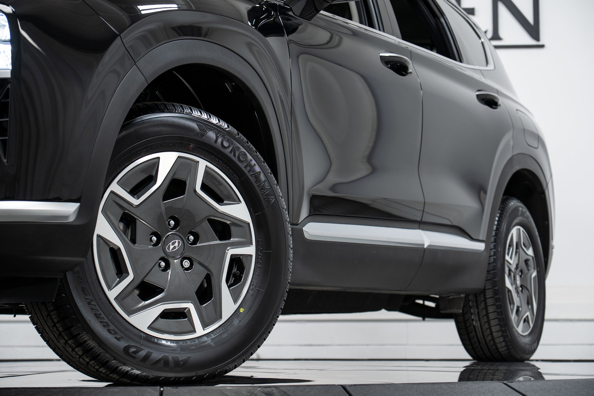 Used 2022 Hyundai Santa Fe Blue image 27