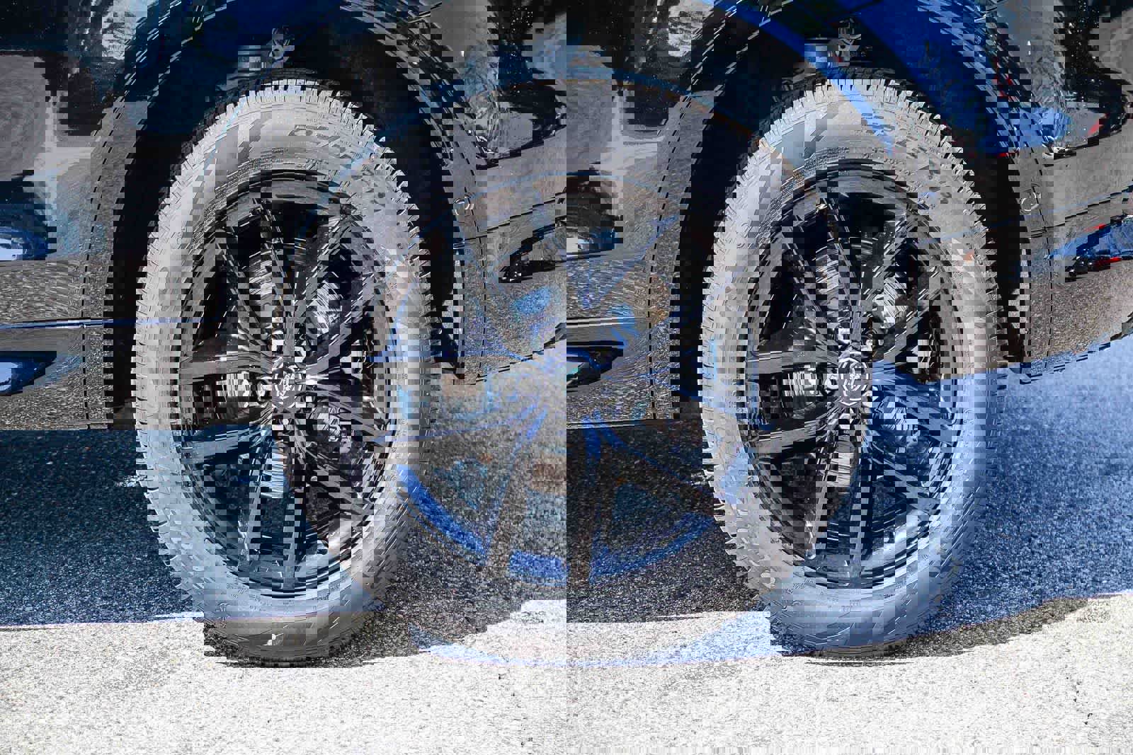 New 2026 Land Rover Discovery Sport Landmark image 8